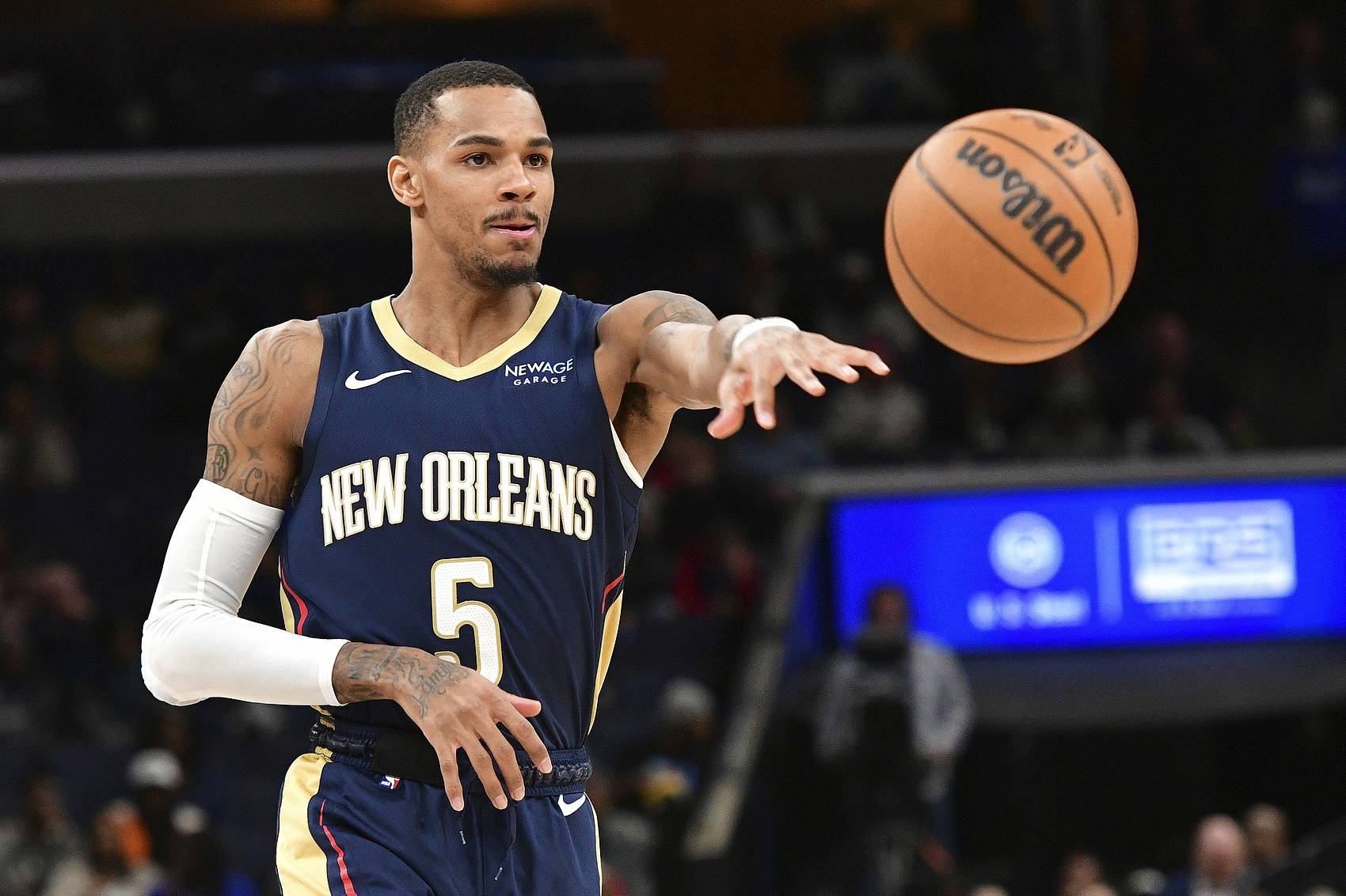 了门前补射 了门前补射